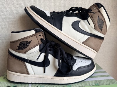 Nike Air Jordan 1 High OG "Sail/Dark Mocha/Black"