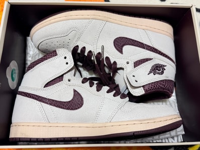 A Ma Maniere × Nike Air Jordan 1 Retro High OG "Sail and Burgundy"
