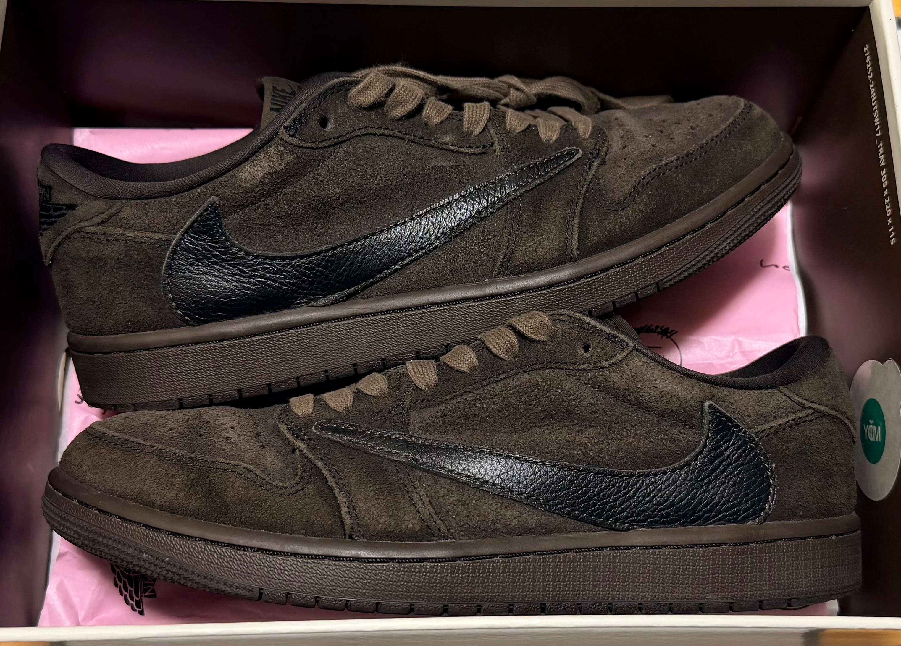 Travis Scott × Nike Air Jordan 1 Low OG SP "Velvet Brown and Dark Mocha"