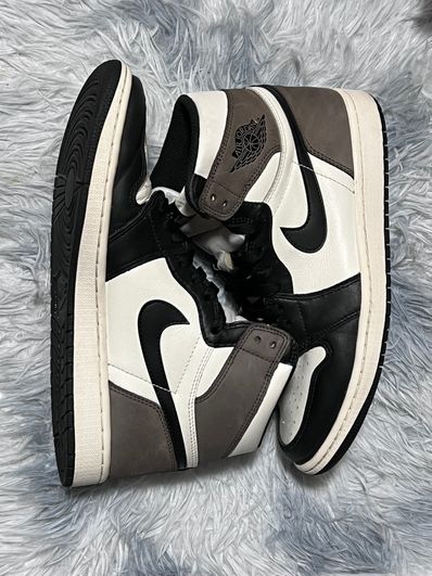 Nike Air Jordan 1 High OG "Sail/Dark Mocha/Black"