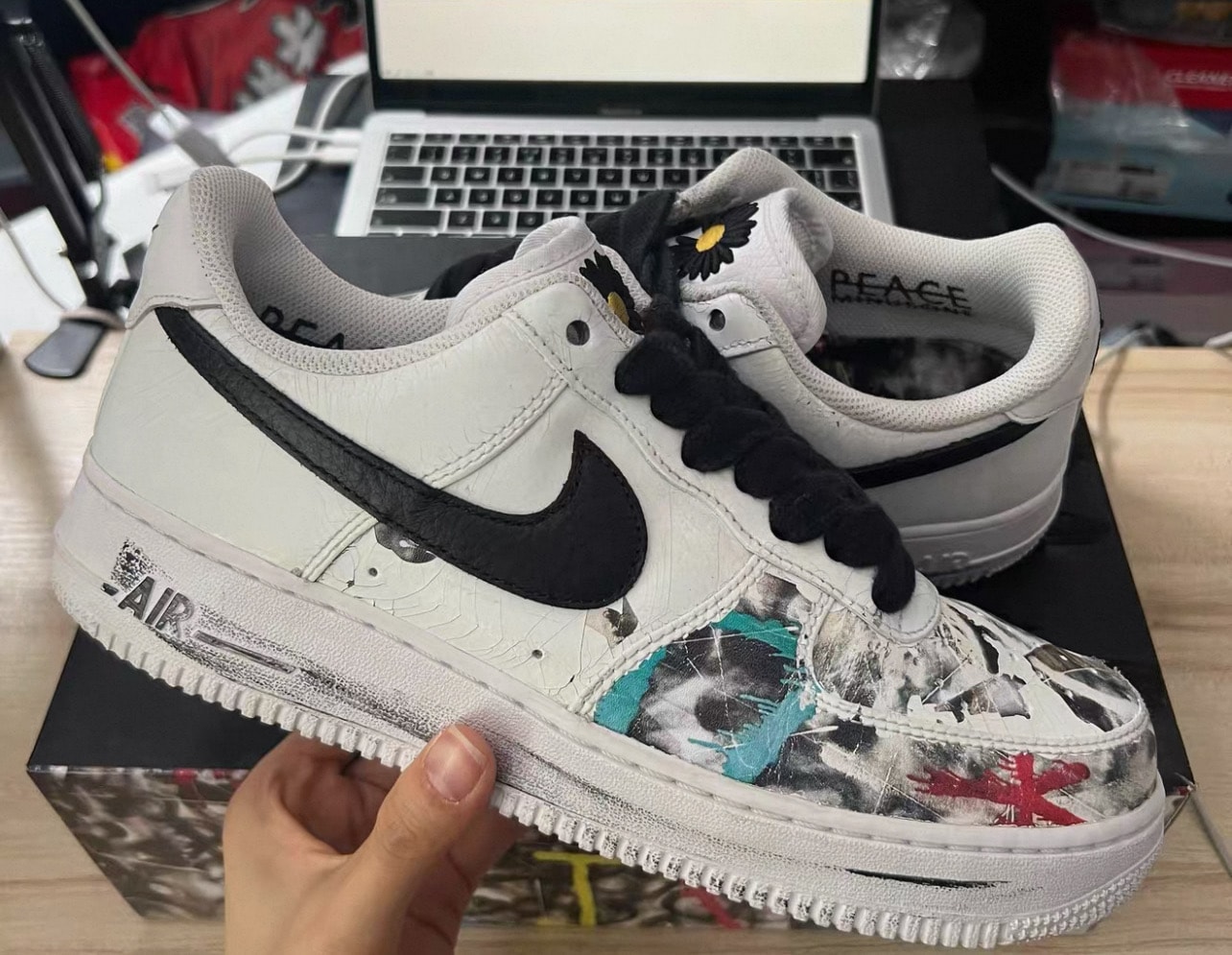 PEACEMINUSONE × Nike Air Force 1 Low "Para-noise/White/Black" / G-DRAGON