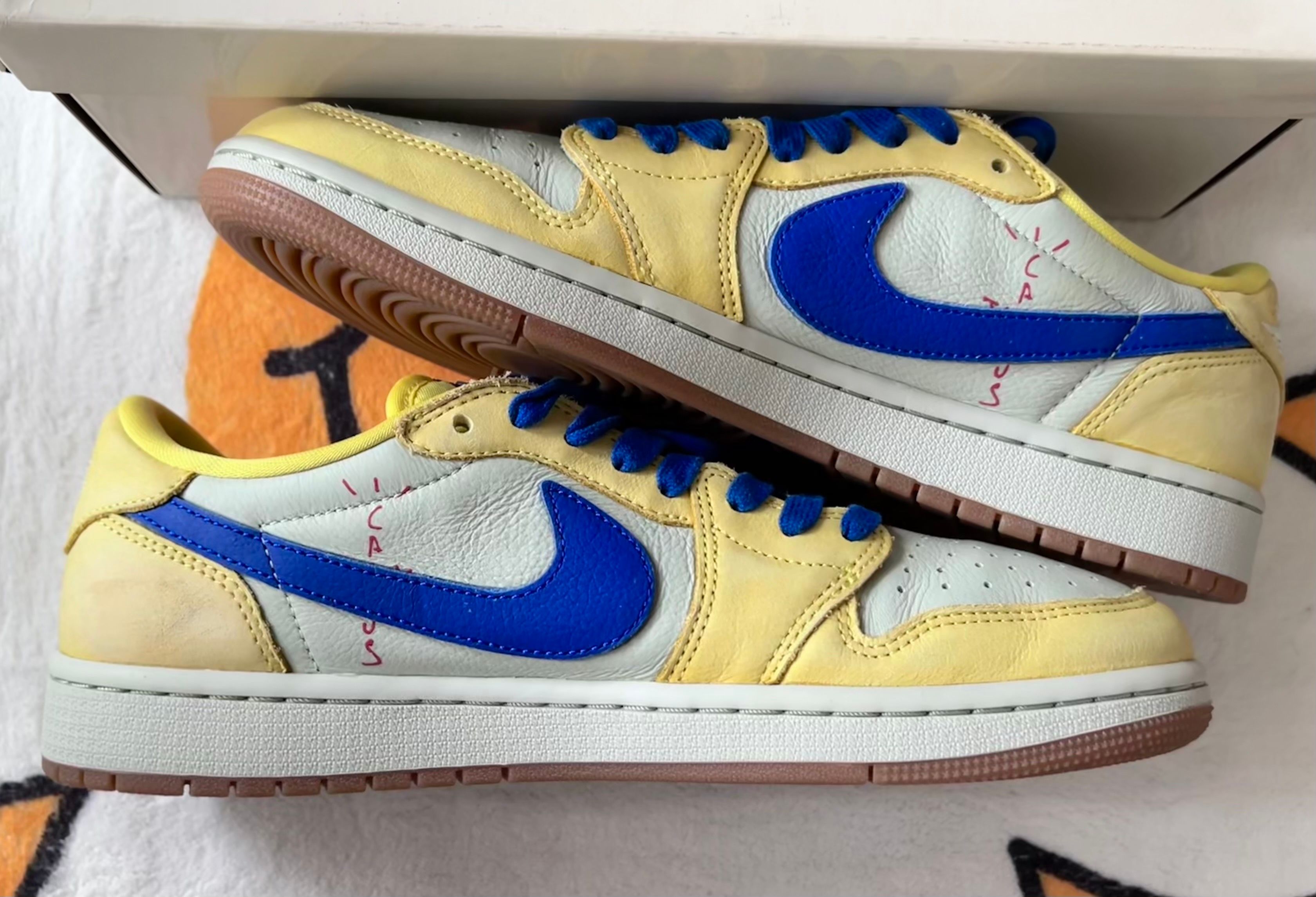 Travis Scott × Nike Women's Air Jordan 1 Retro Low OG "Canary"