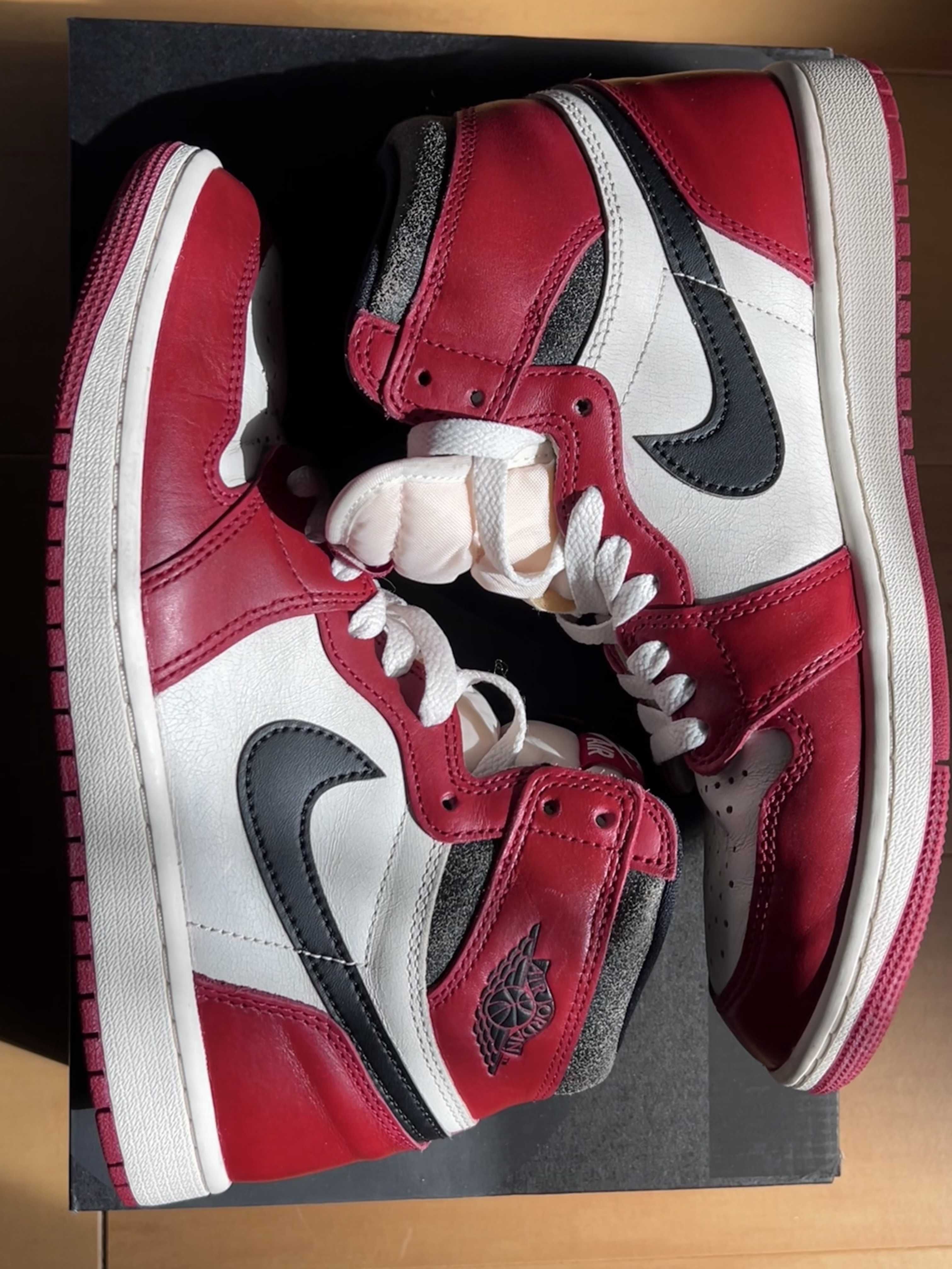 Nike Air Jordan 1 High OG "Lost & Found/Chicago"
