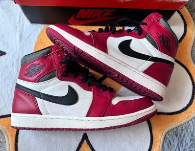 Nike Air Jordan 1 High OG "Lost & Found/Chicago"