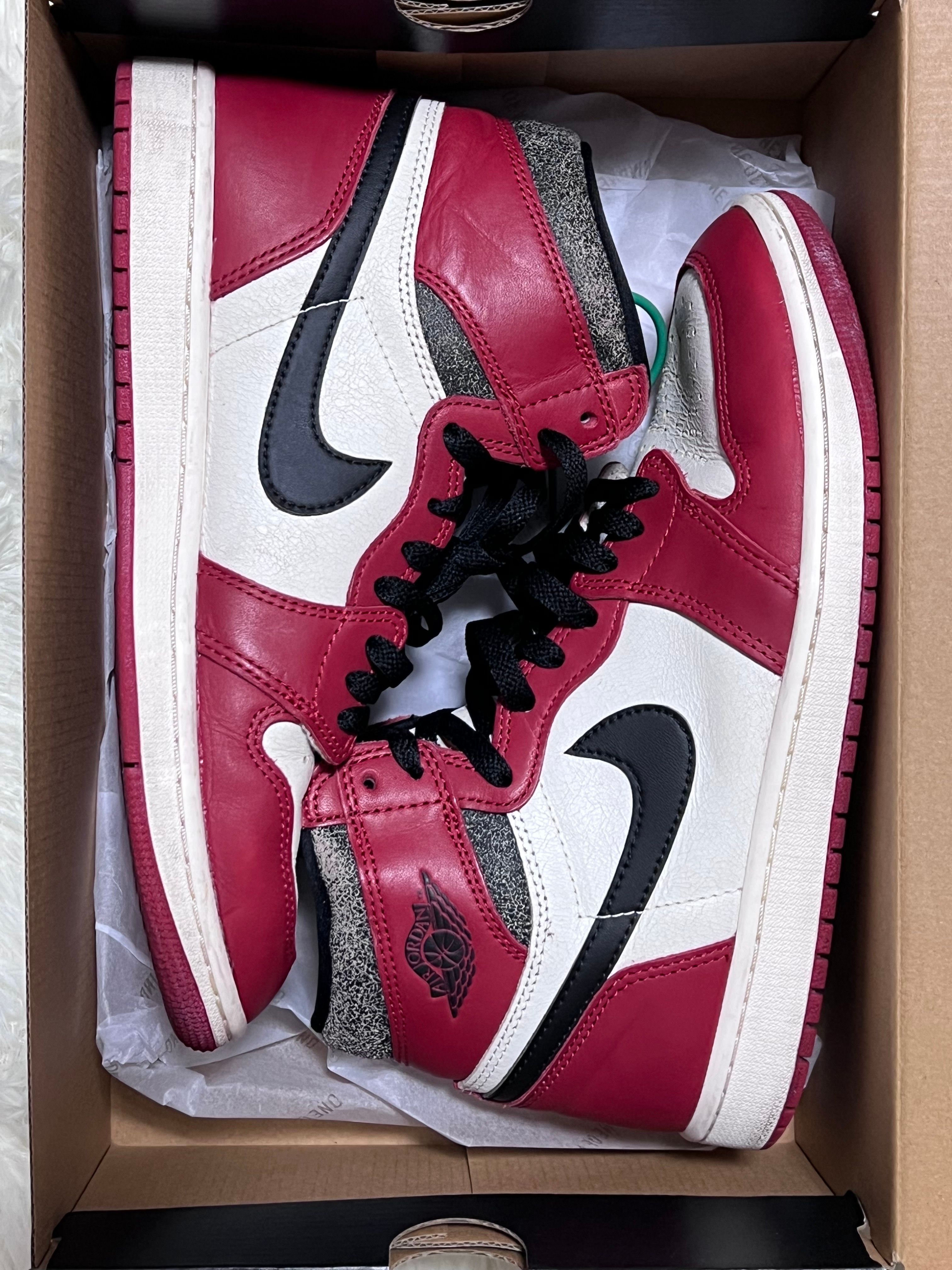 Nike Air Jordan 1 High OG "Lost & Found/Chicago"