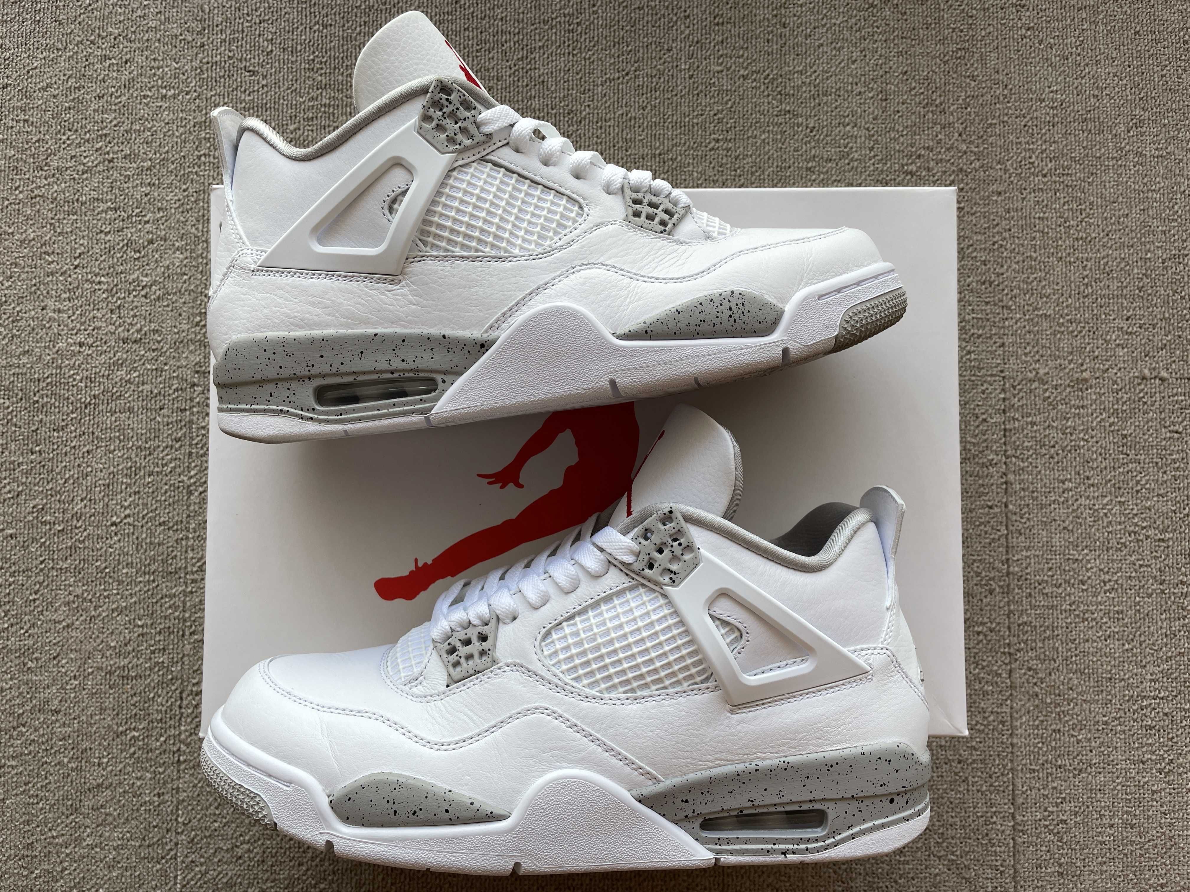 Nike Air Jordan 4 "Tech White"  