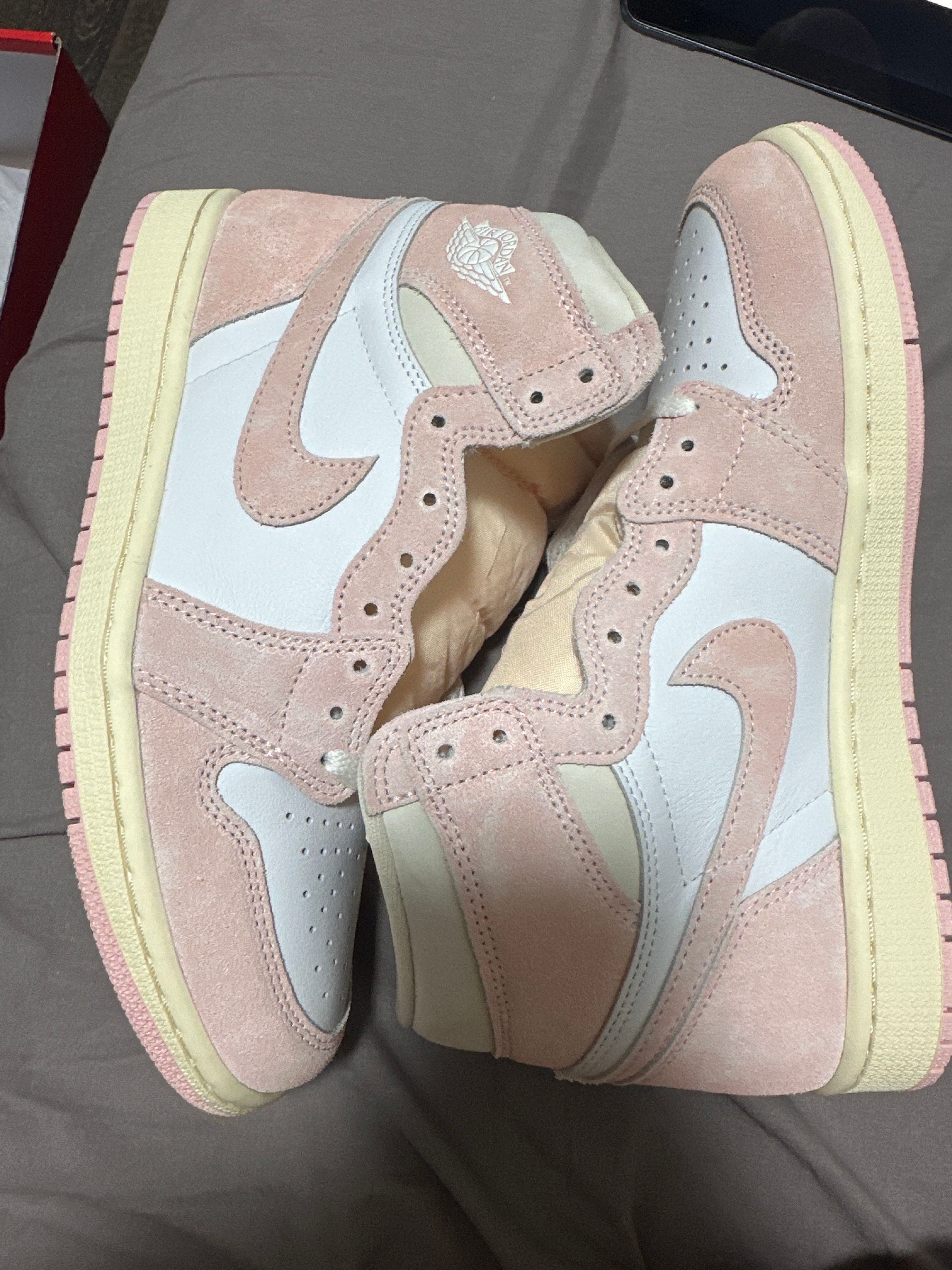 Nike Women's Air Jordan 1 Retro High OG "Washed Pink"