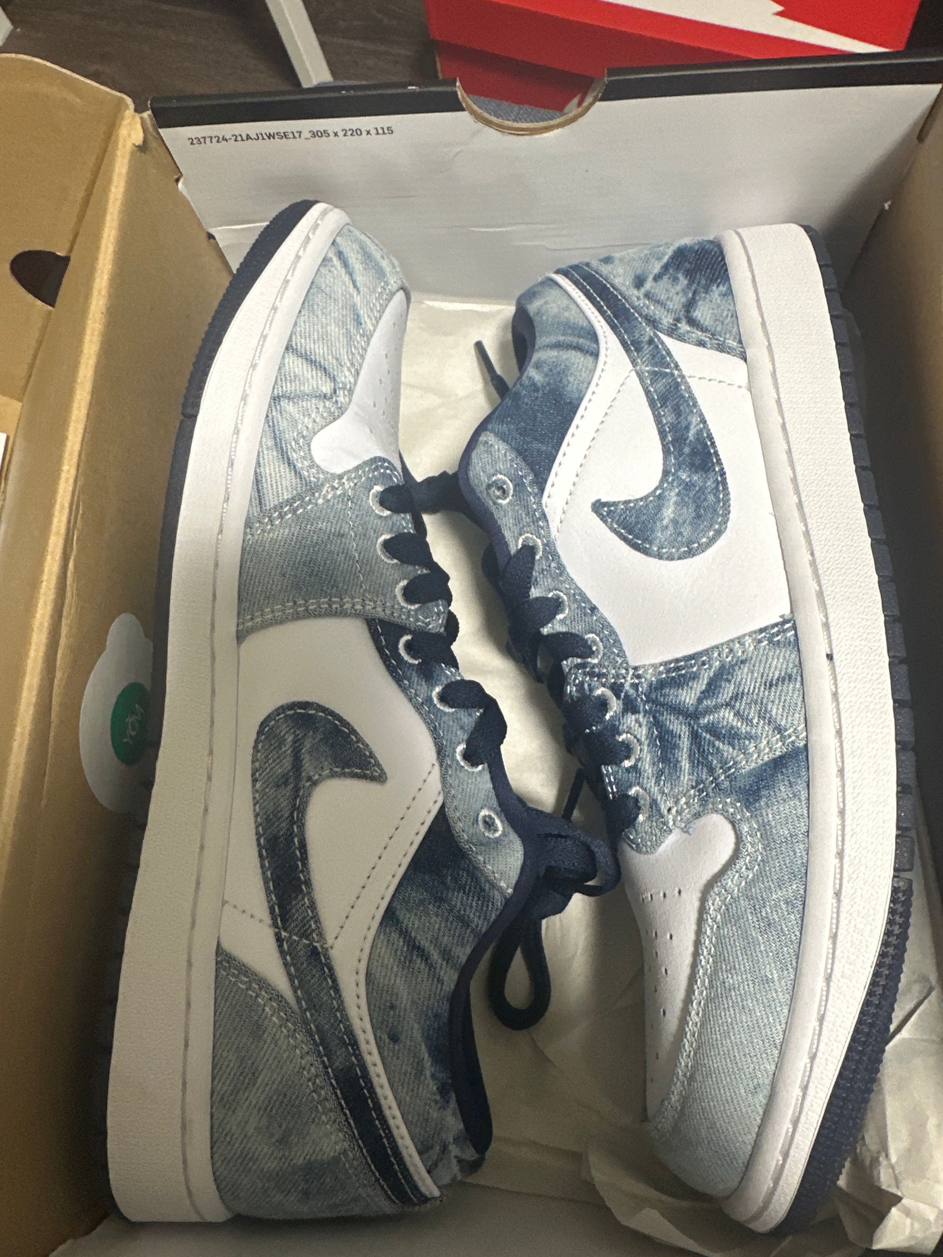 Nike Air Jordan 1 Low "Washed Denim"