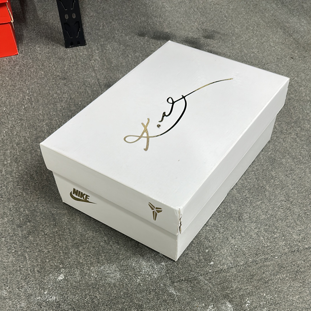 Kobe Bryant × Nike Air Force 1 Low Protro "Mamba Mentality"