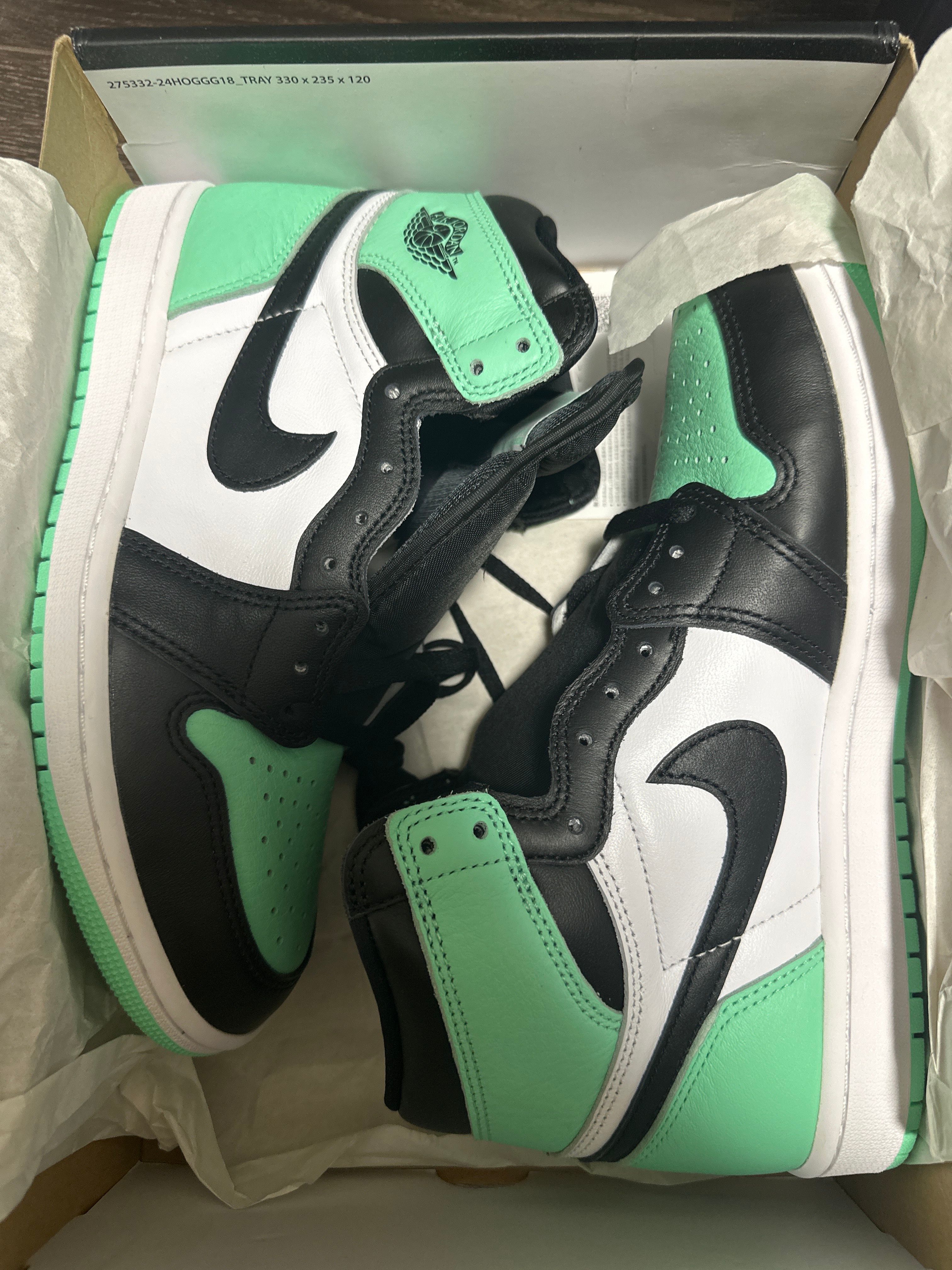 Nike Air Jordan 1 High OG "Green Glow"