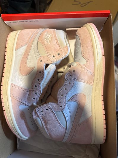 Nike Women's Air Jordan 1 Retro High OG "Washed Pink"