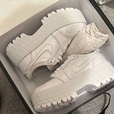 Nike Women's Air Jordan 1 Brooklyn Low "White"