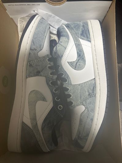 Nike Air Jordan 1 Low "Washed Denim"