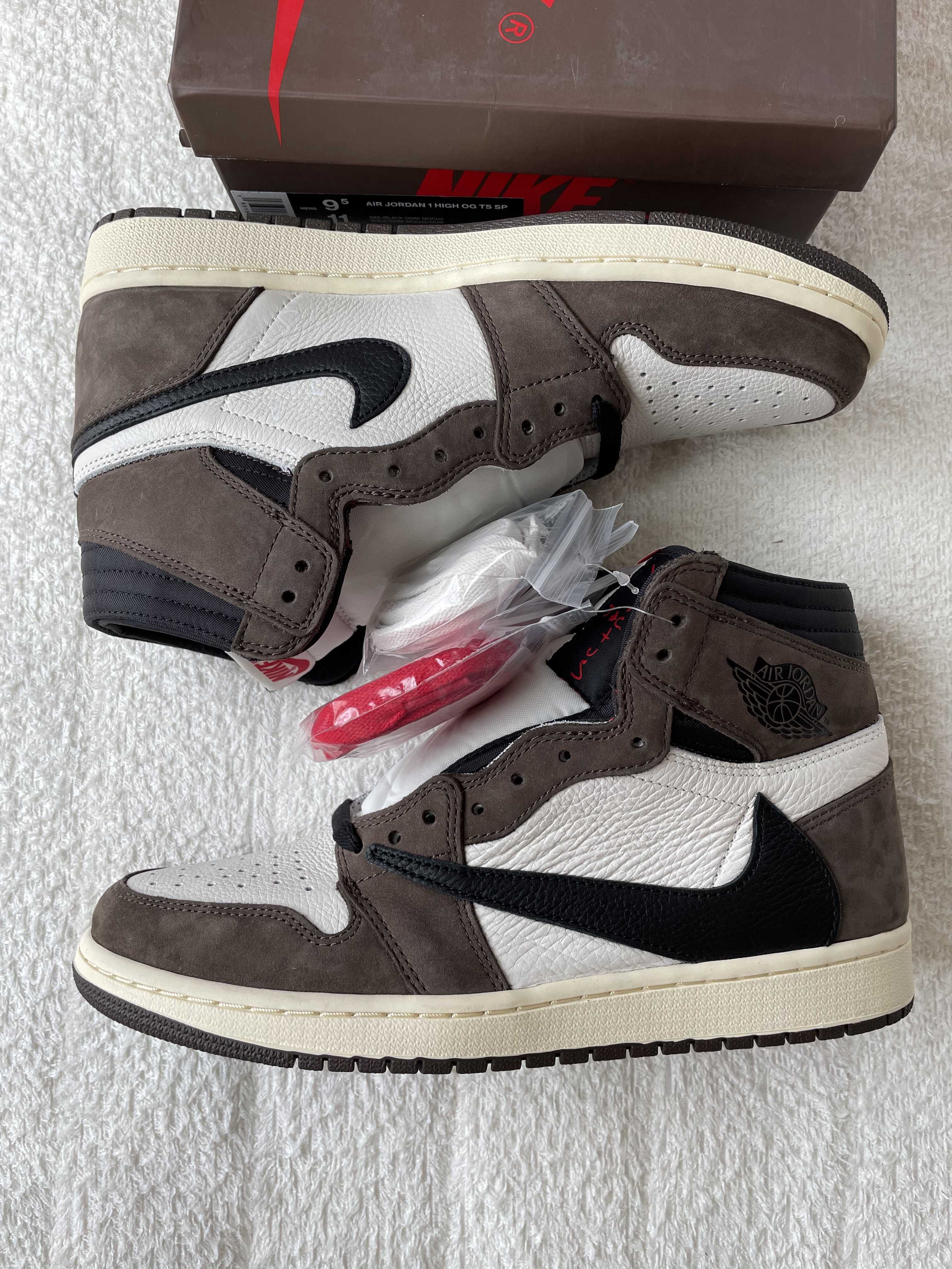 Travis Scott × Nike Air Jordan 1 Retro High OG TS SP "Sail/Dark Mocha"