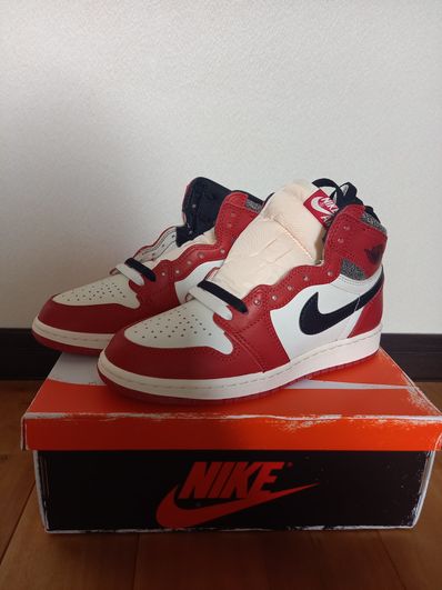 Nike GS Air Jordan 1 High OG "Lost & Found/Chicago"