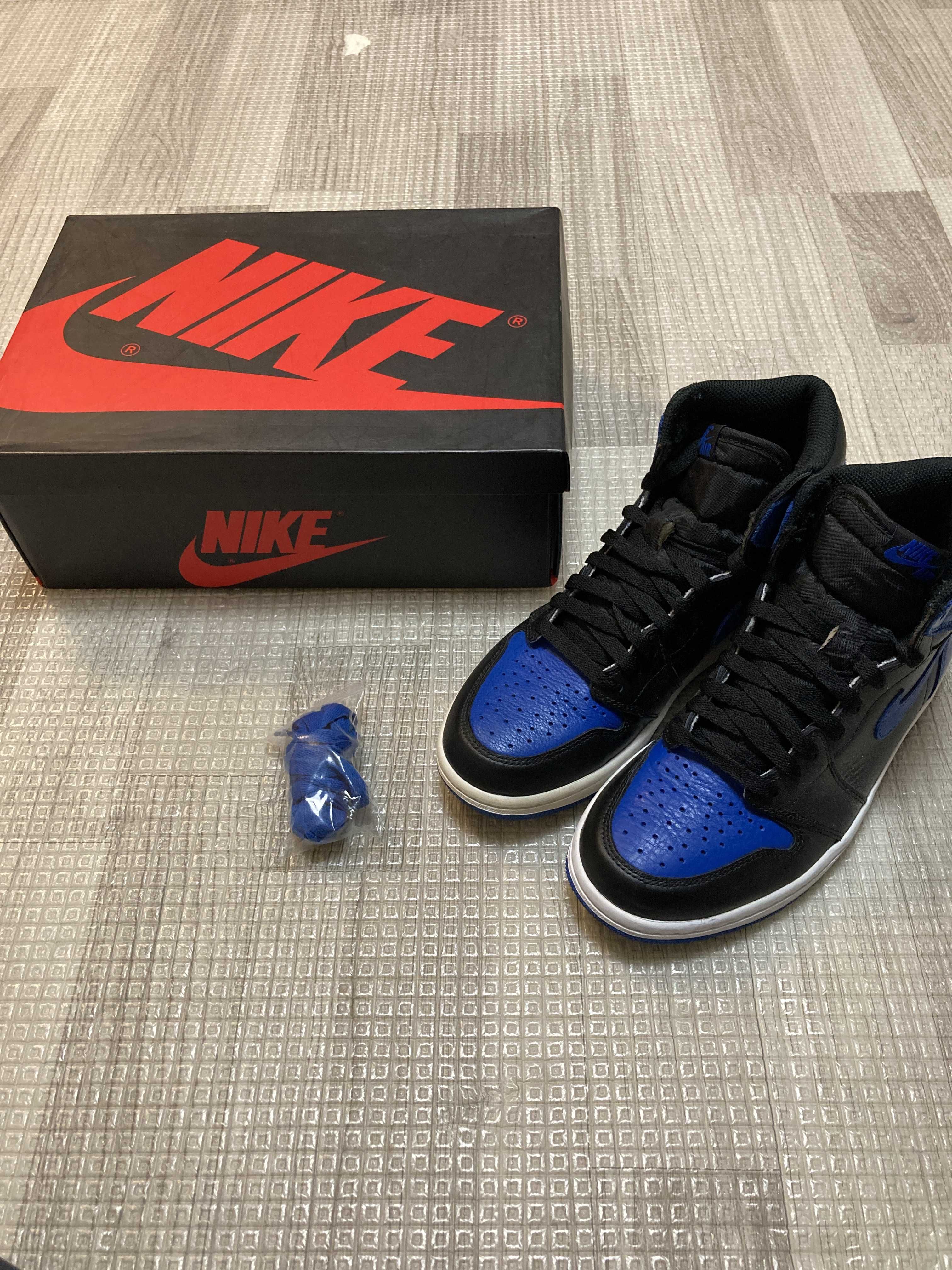 Nike Air Jordan 1 Retro High OG "Royal" (2017)