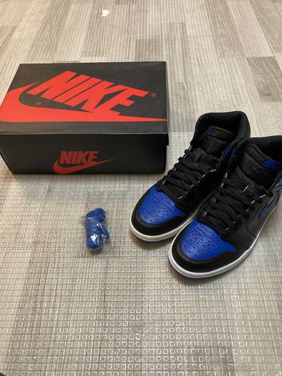 Nike Air Jordan 1 Retro High OG "Royal" (2017)