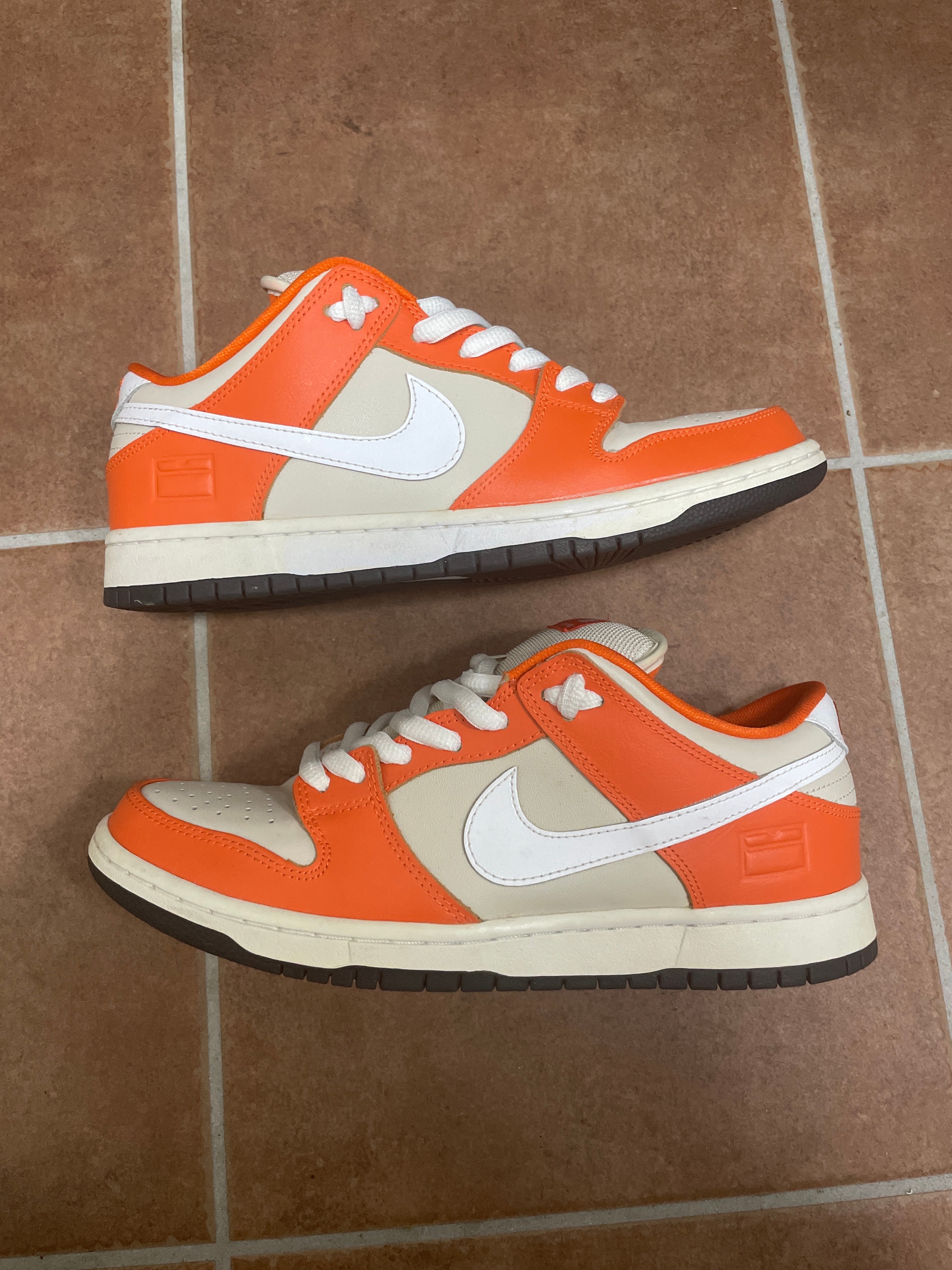 Nike SB Dunk Low "Orange Box"