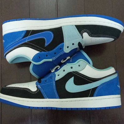 NIKE AIR JORDAN 1 LOW "WHITE/BLACK/BLUE"