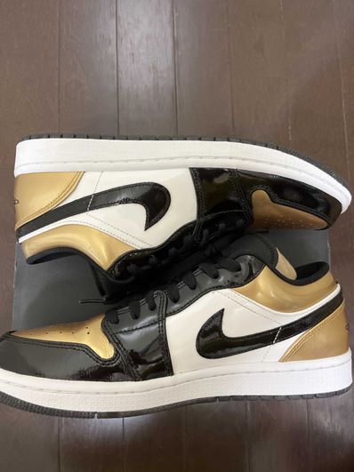 Nike Air Jordan 1 Low "Gold Toe"