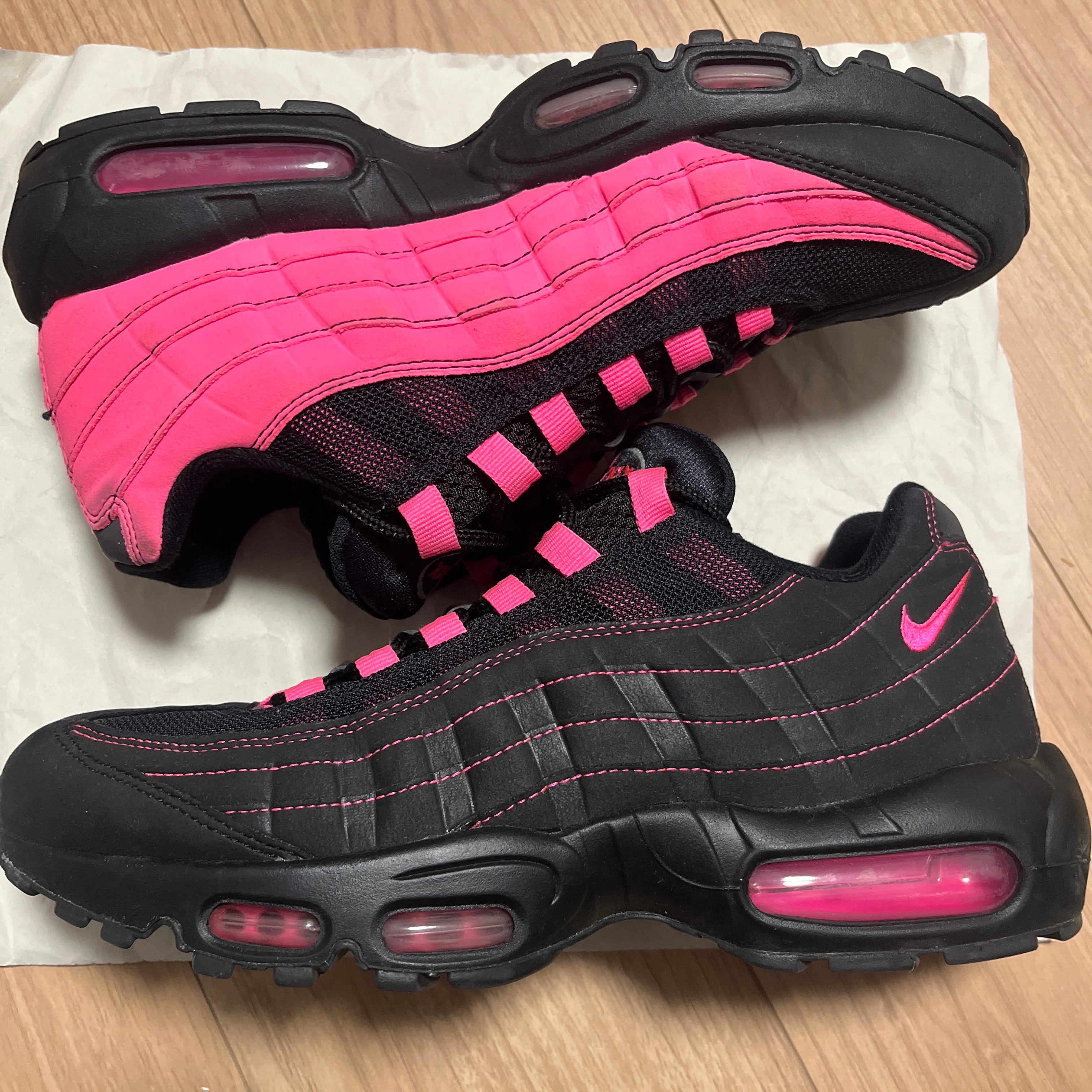 Nike Air Max 95 "Black/Pink"