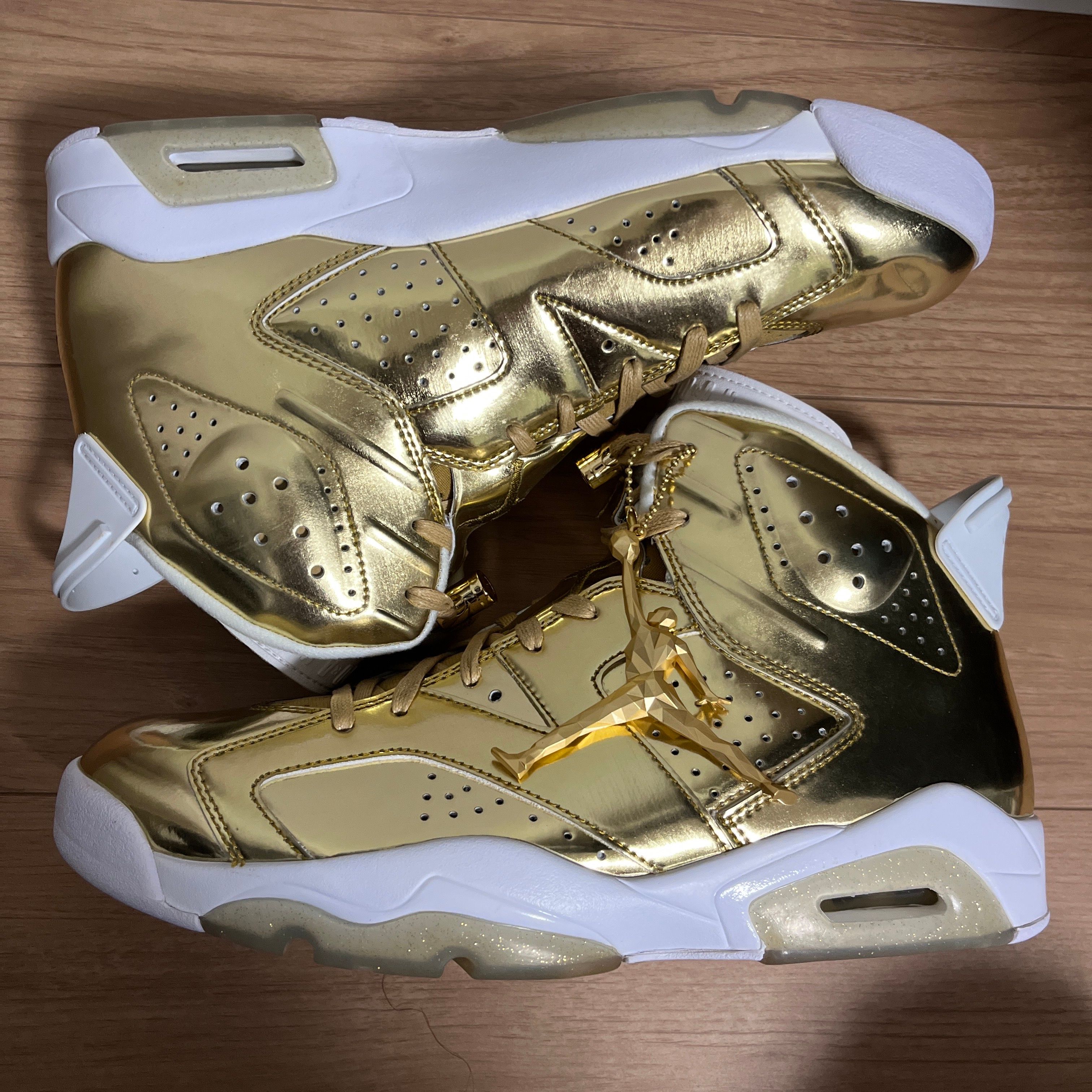 Nike Air Jordan 6 Retro "Pinnacle Metallic Gold"