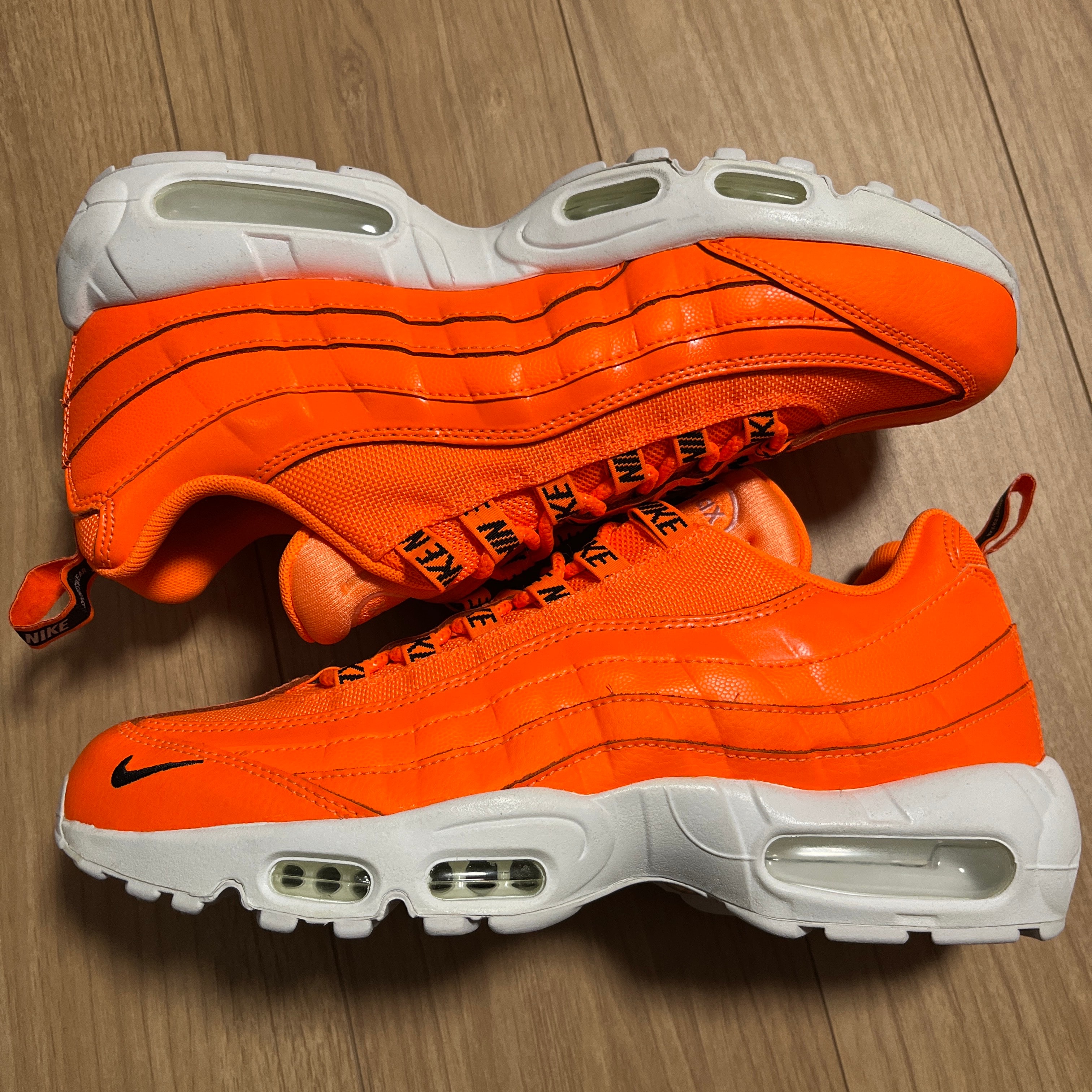 Nike Air Max 95 Overbranding "Total Orange"