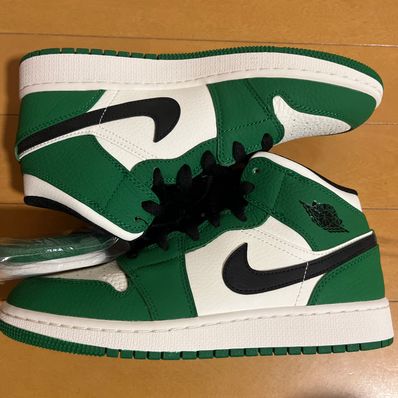 Nike GS Air Jordan 1 Mid "Pine Green"