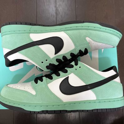Nike SB Dunk Low Pro "Sea Crystal"