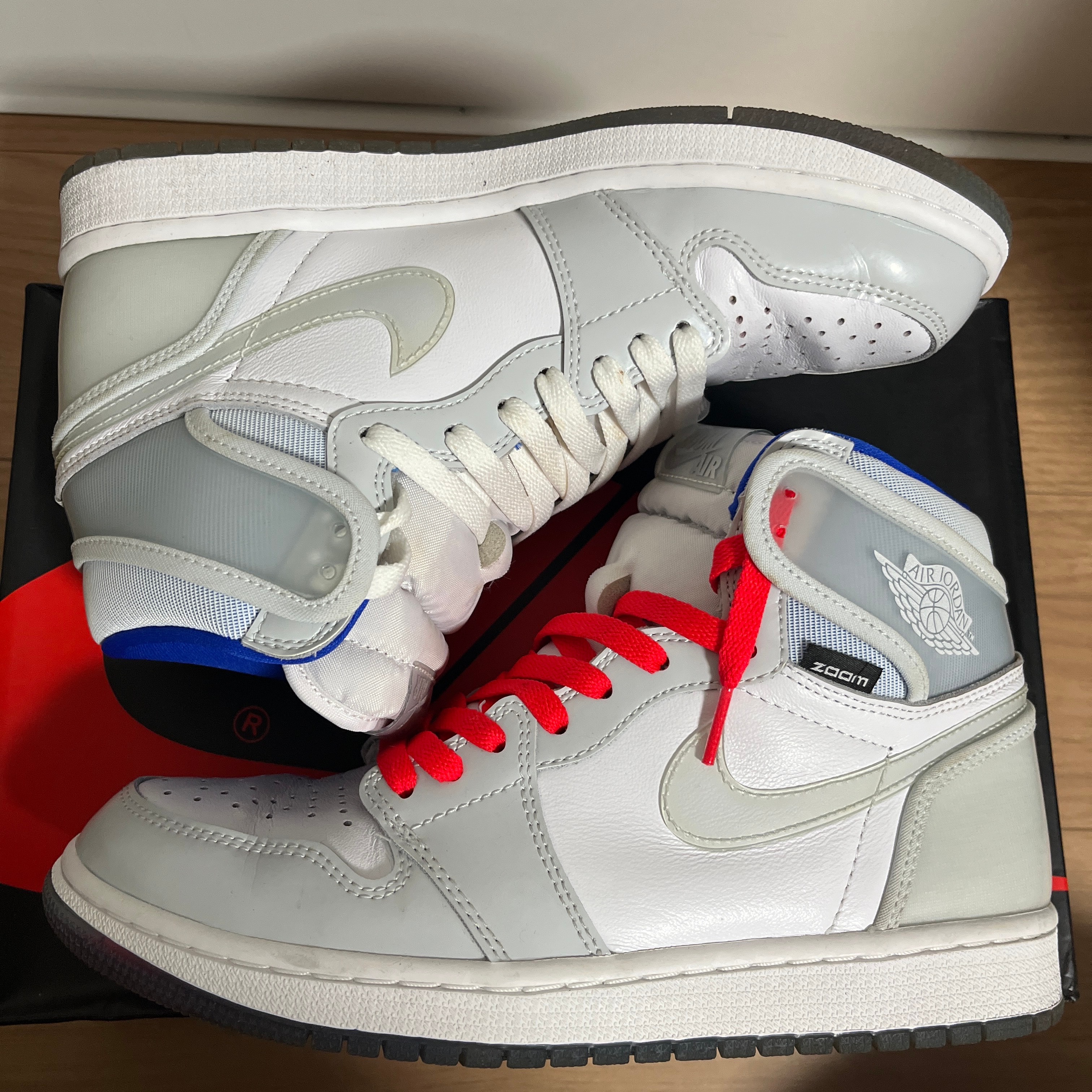 Nike Air Jordan 1 High Zoom R2T "Racer Blue"