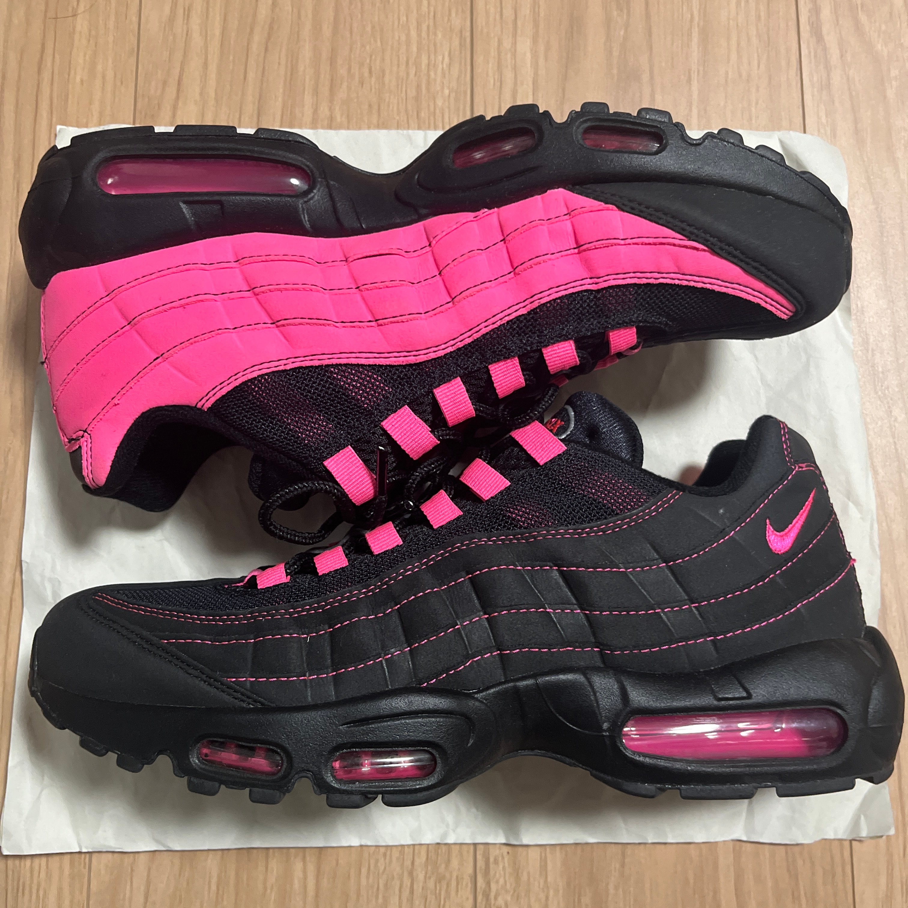 Nike Air Max 95 "Black/Pink"