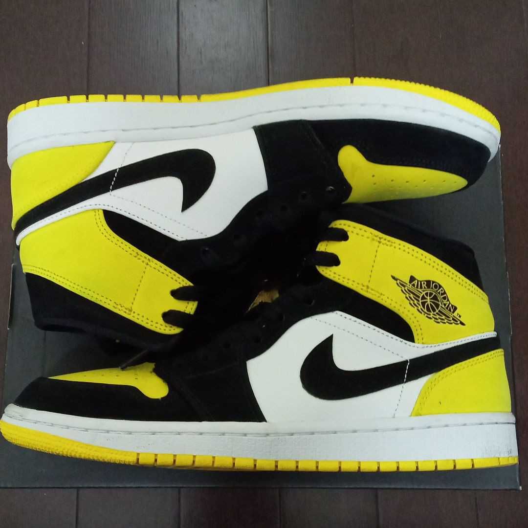 Nike Air Jordan 1 Mid "Yellow Toe Black"