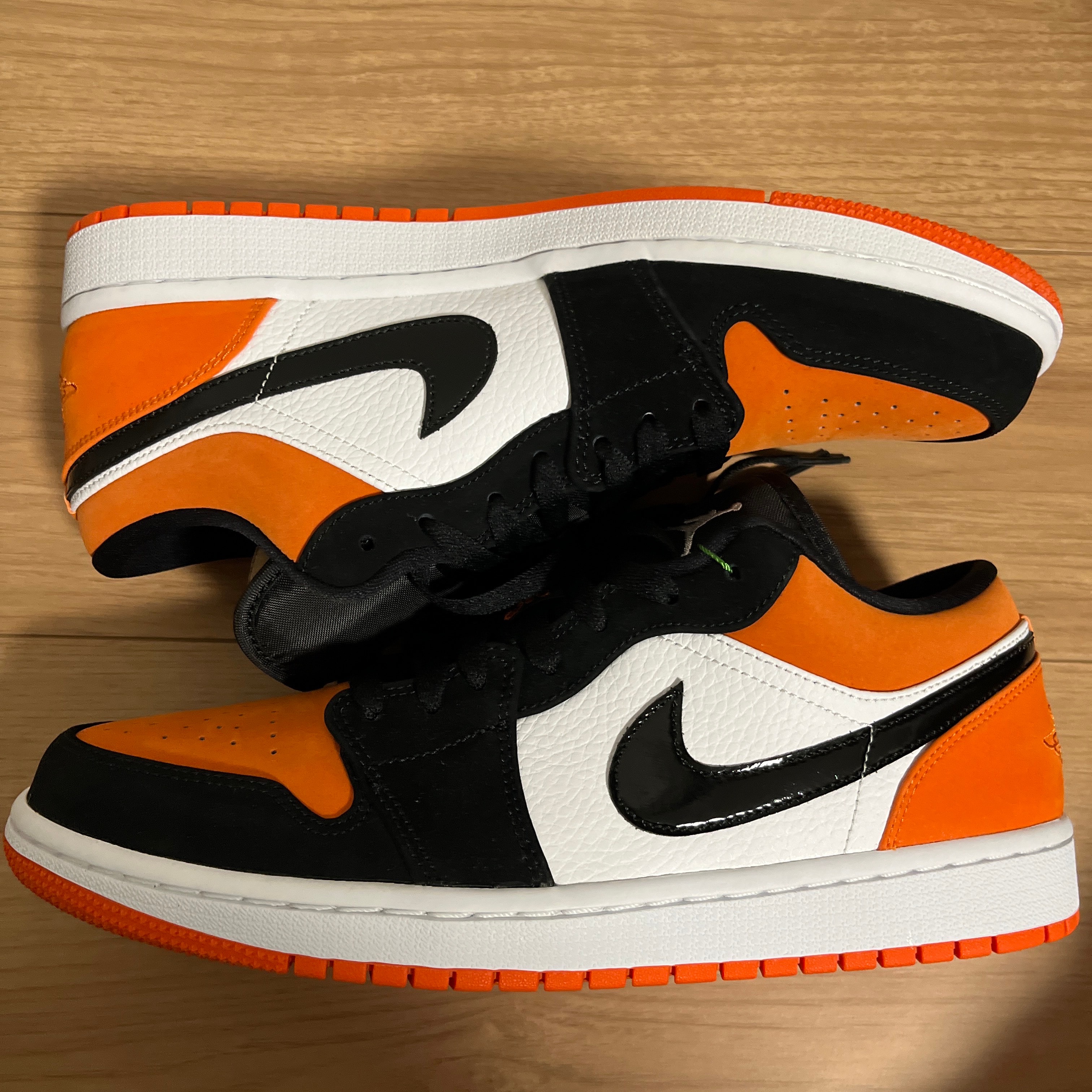 Nike Air Jordan 1 Low "Shattered Backboard"