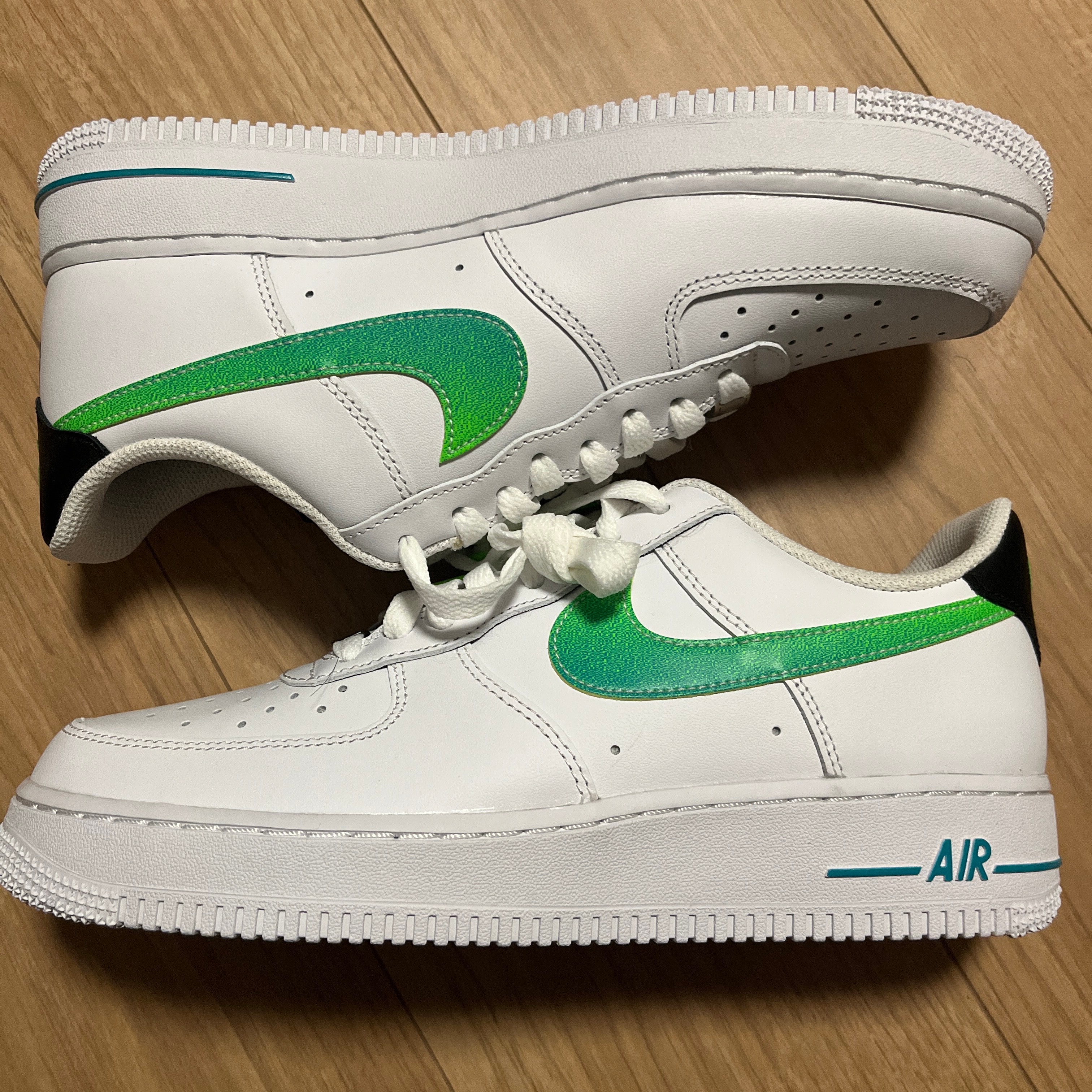 NIKE エアフォース1 07 LV8 ホワイト/アクアマリン　新品　27cm ナイキ エアフォース1 ロー '07 LV8 