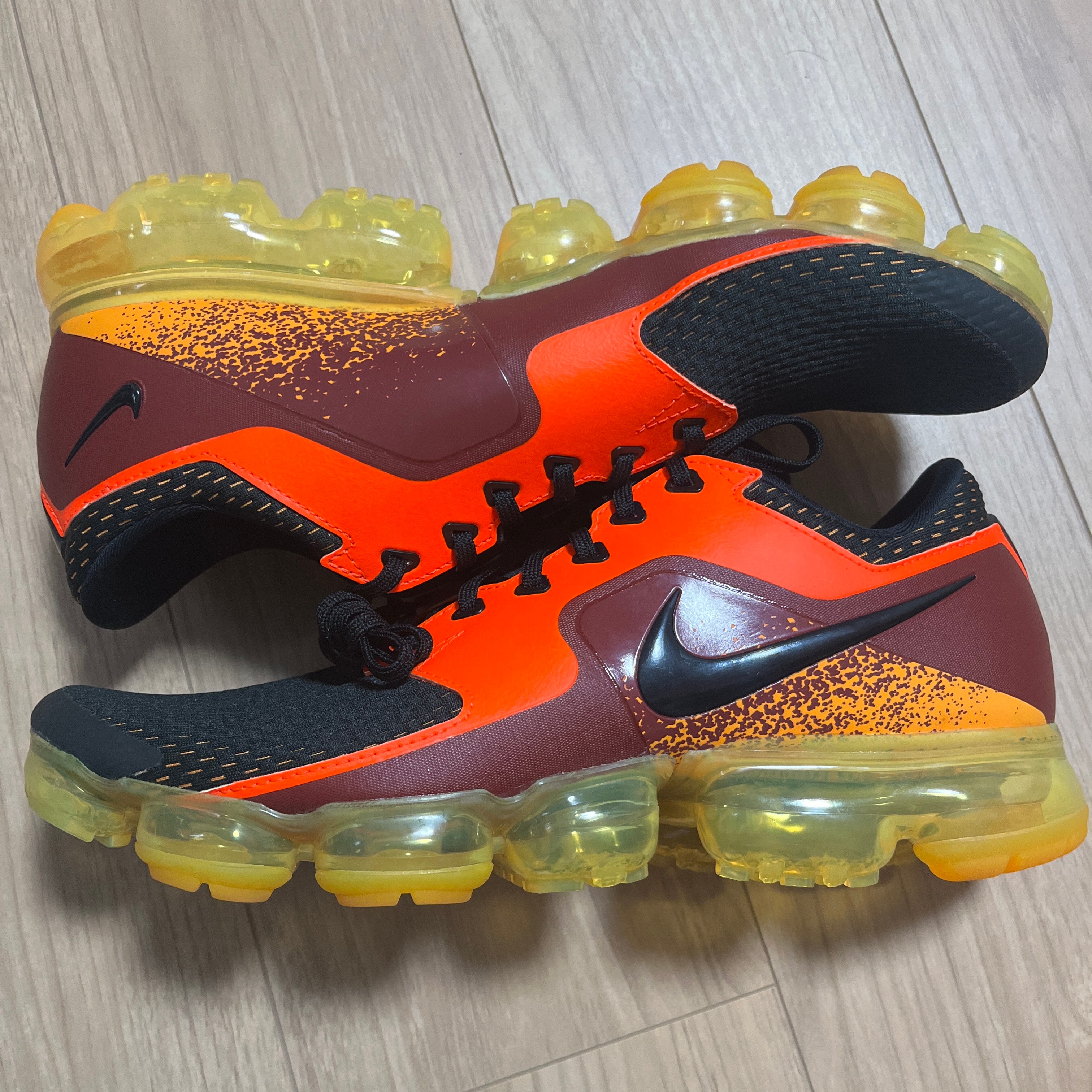 ナイキ エア ヴェイパーマックス "サーキットオレンジ"
