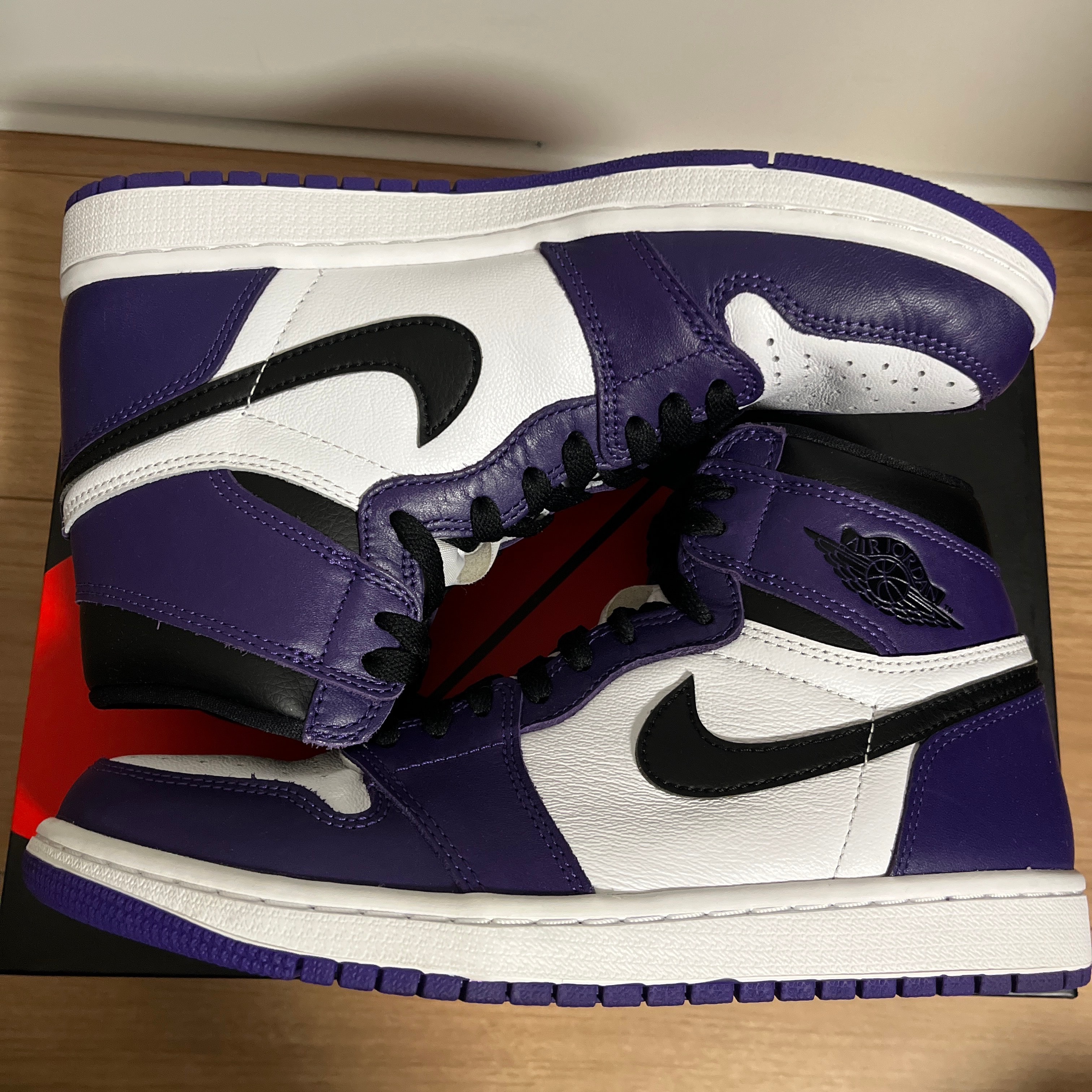 Nike Air Jordan 1 Retro High OG "Court Purple/White/Black" (2020)