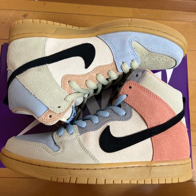 Nike SB Dunk High "Easter Spectrum"