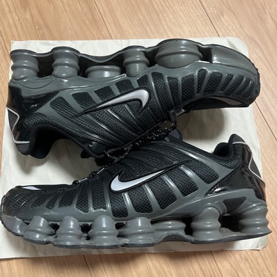 Nike Women's Shox TL "Black and Metallic Silver"