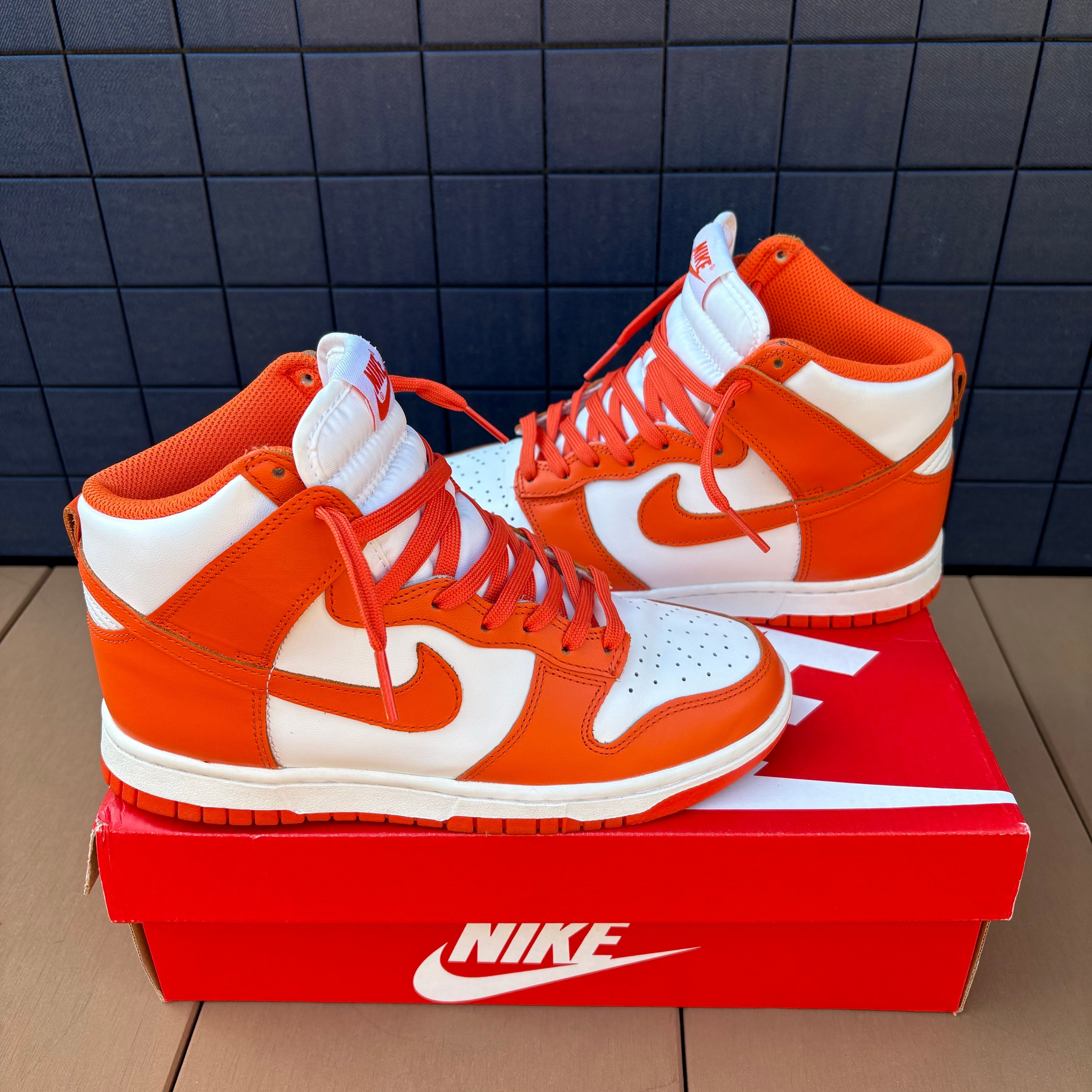 NIKE Women's DUNK HIGH "ORANGE BLAZE"