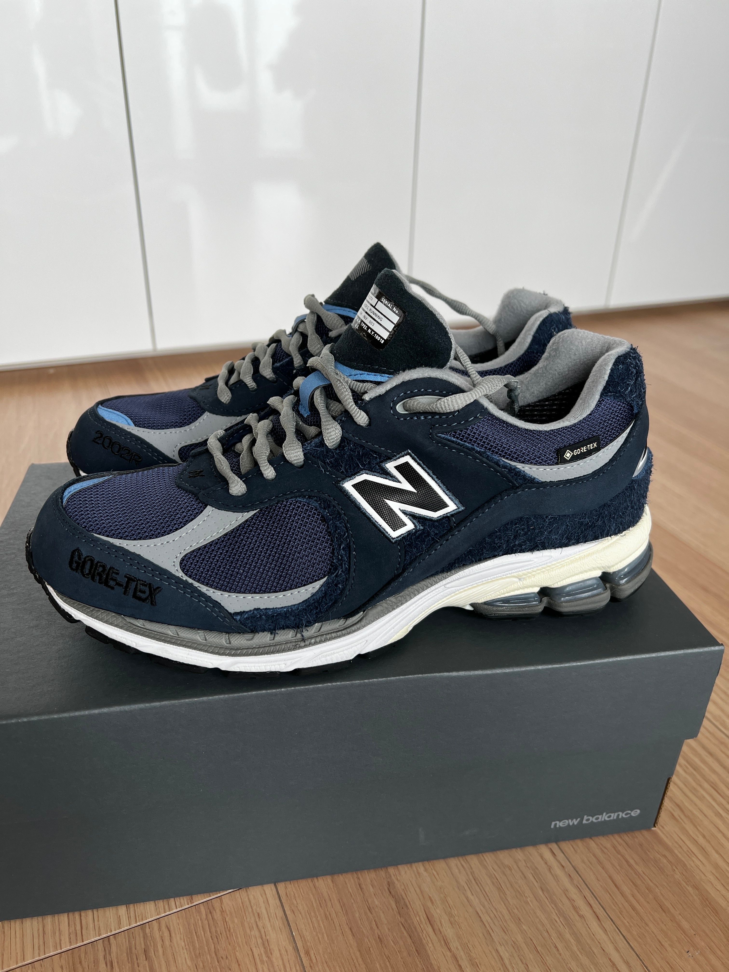 N.HOLLYWOOD × INVINCIBLE × New Balance 2002R GORE-TEX "Navy"