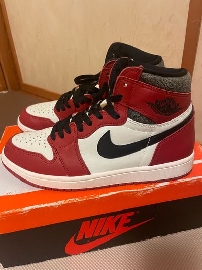 Nike Air Jordan 1 High OG "Lost & Found/Chicago"