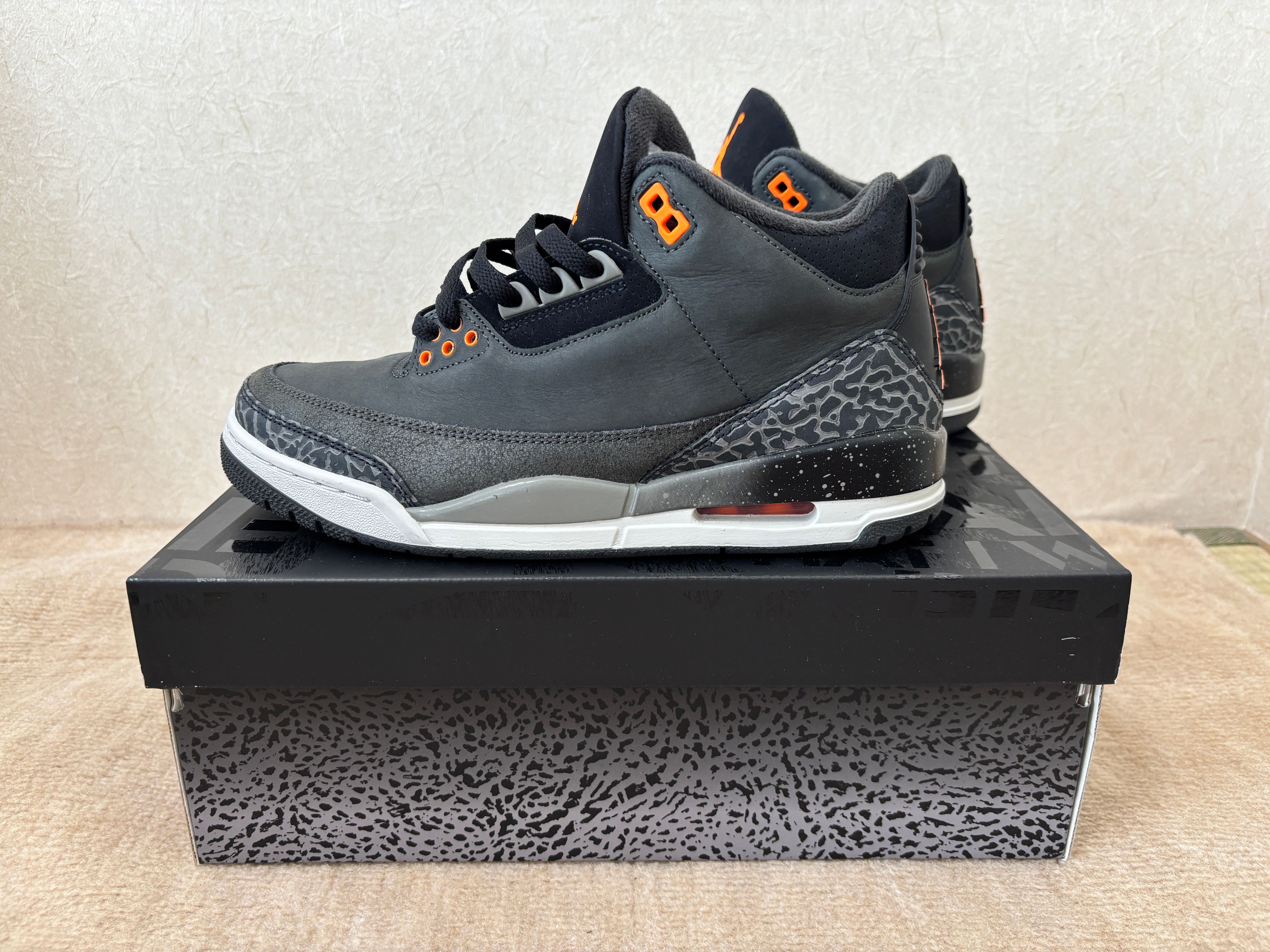 Nike Air Jordan 3 Retro "Fear"