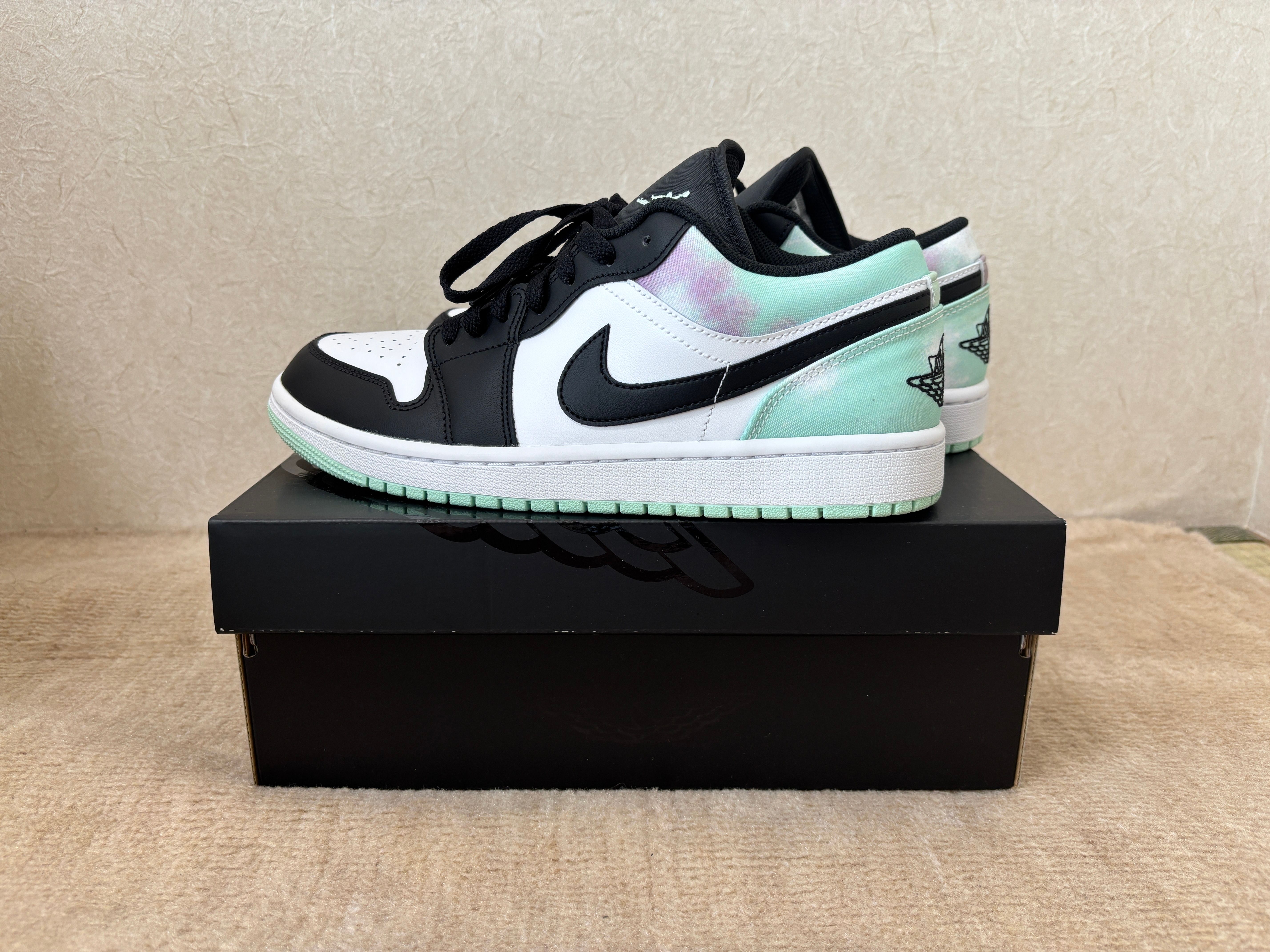 Nike Air Jordan 1 Low SE "Tie Dye"