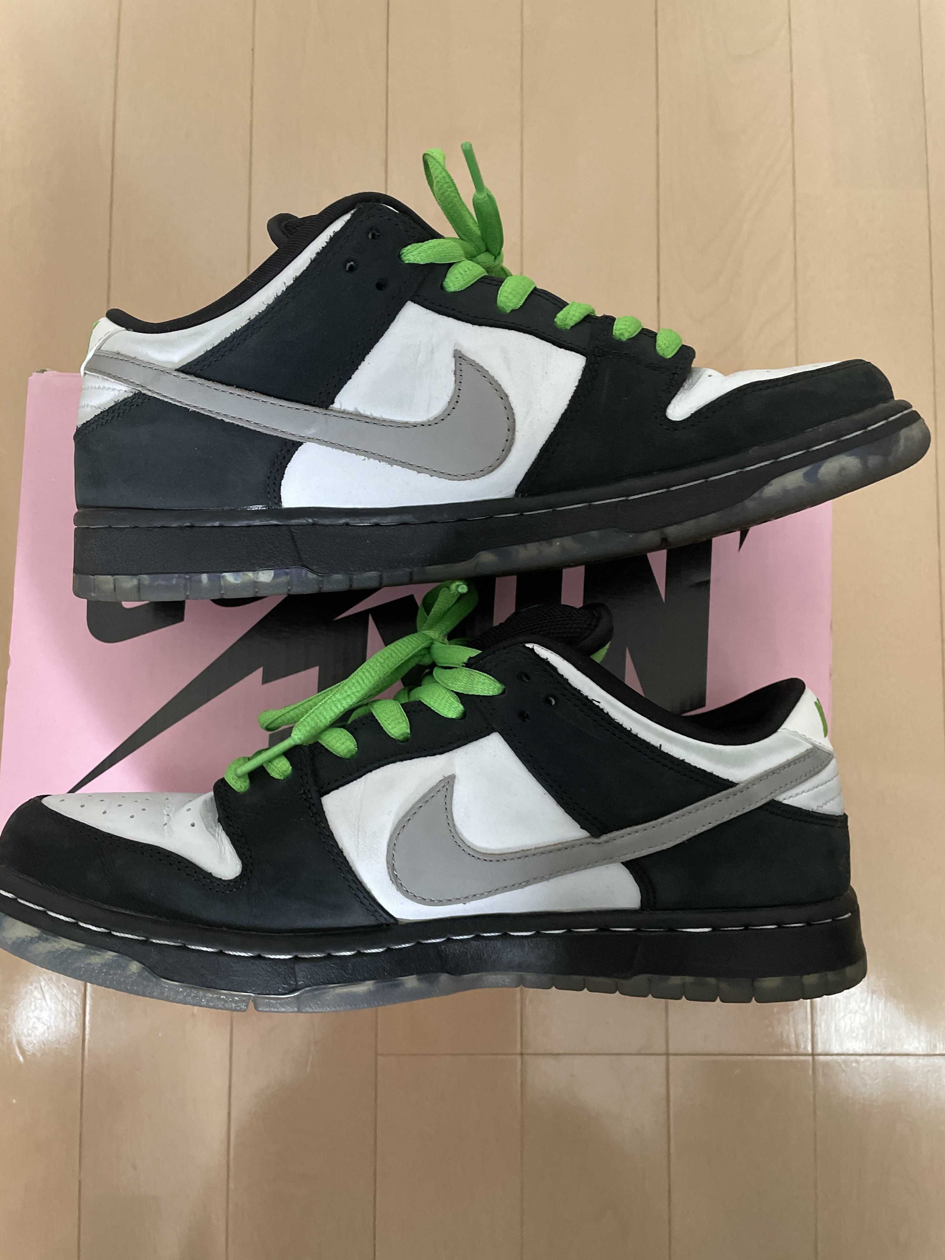 STAPLE × Nike SB Dunk Low "Pigeon Black/White"