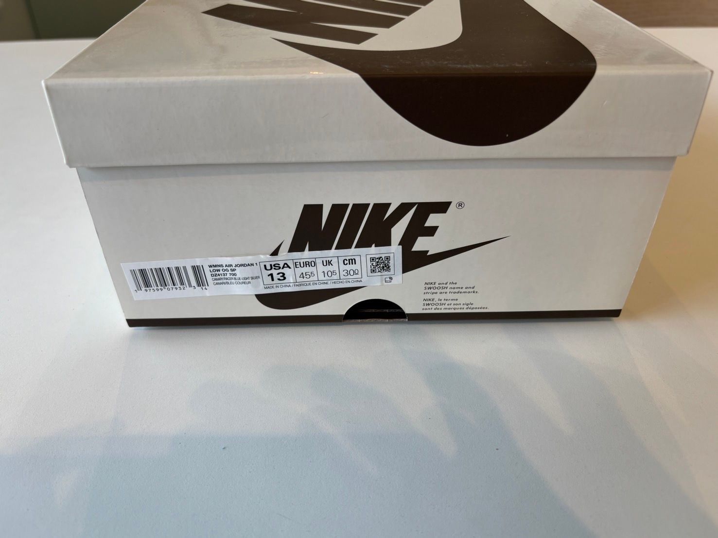 Travis Scott × Nike Women's Air Jordan 1 Retro Low OG "Canary"