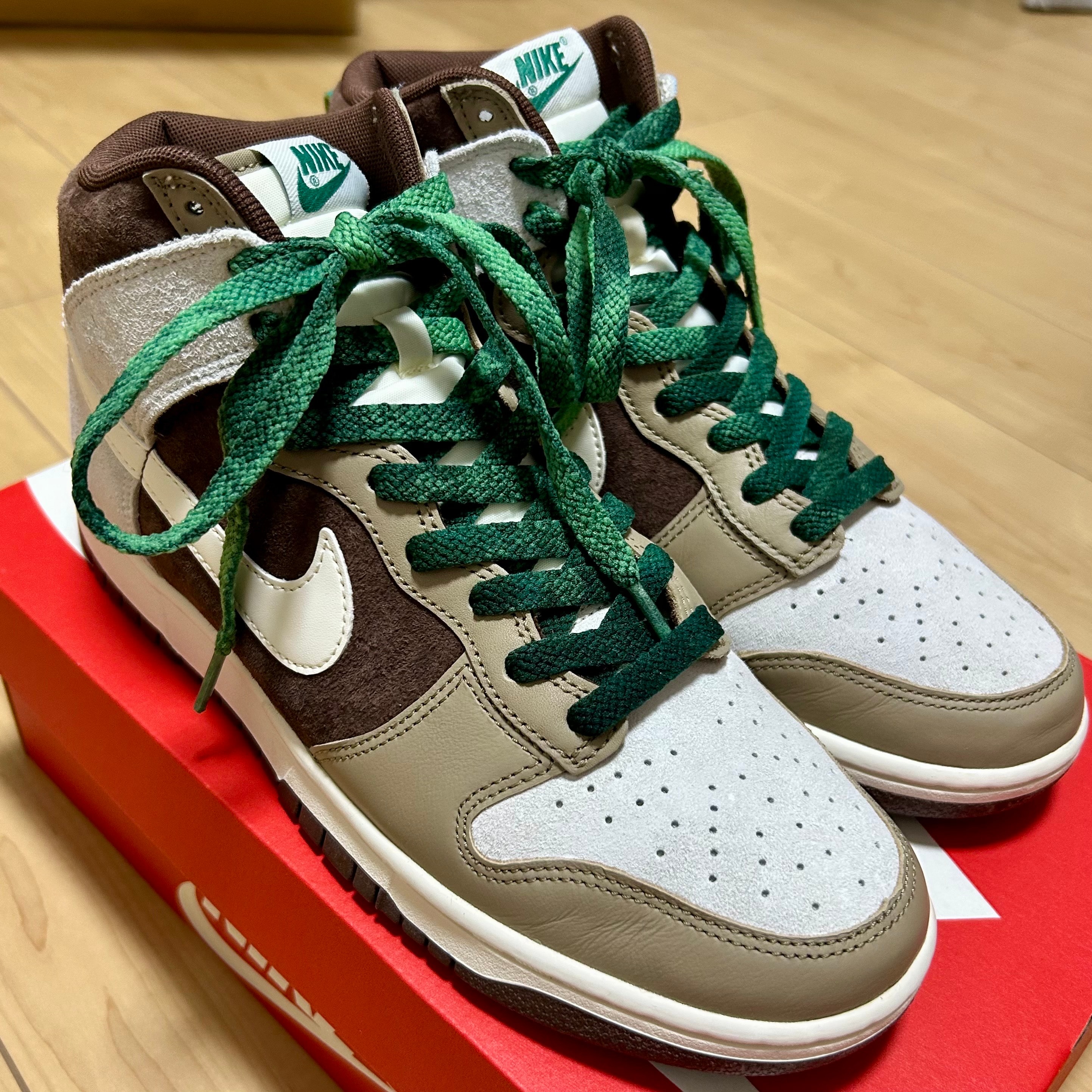 ナイキ ダンク ハイ プレミアム "ライトチョコレート"