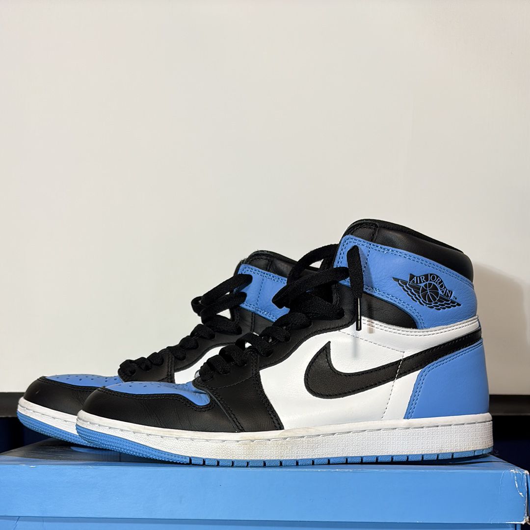 Nike Air Jordan 1 Retro High OG "University Blue/UNC Toe"
