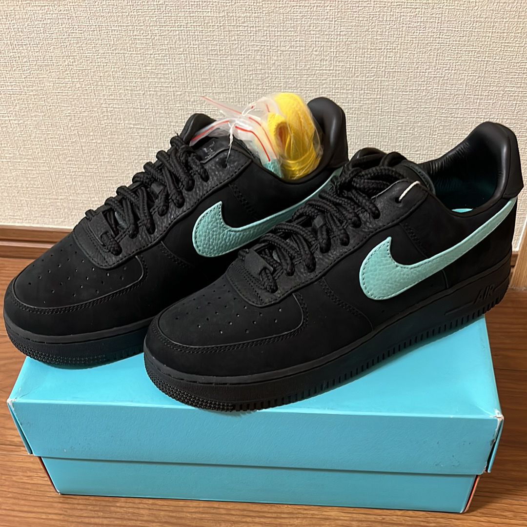 Tiffany & Co. × Nike Air Force 1 Low "1837"