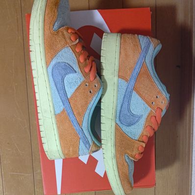 Nike SB Dunk Low Pro PRM "Orange and Emerald Rise"