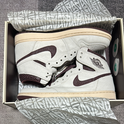 A Ma Maniere × Nike Air Jordan 1 Retro High OG "Sail and Burgundy"